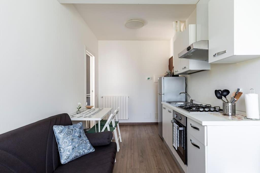 Clelia'S Apartment Como Eksteriør bilde